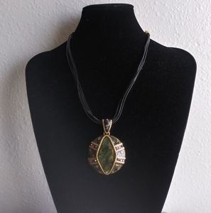 CHICO'S abalone necklace